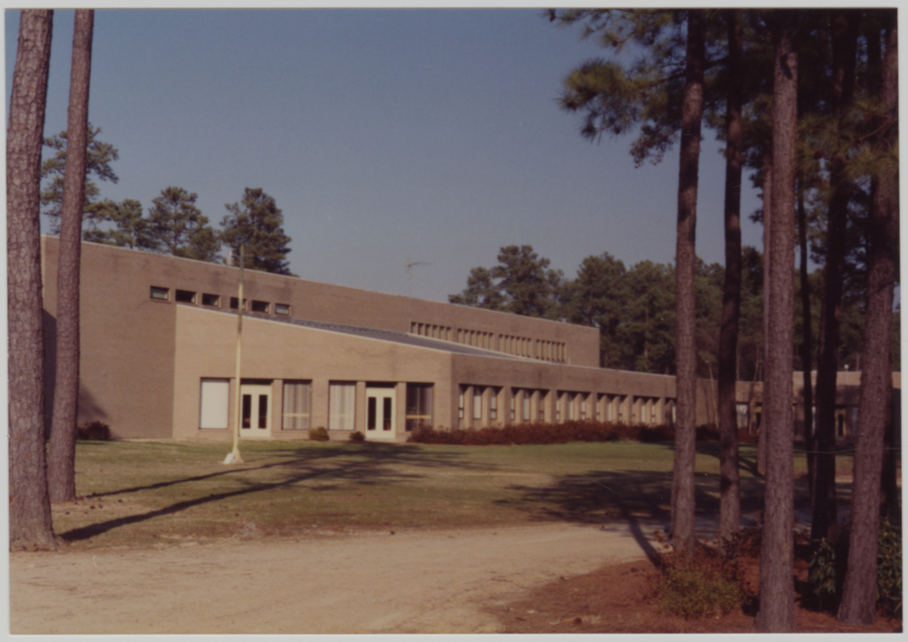Wilson Building, 1990