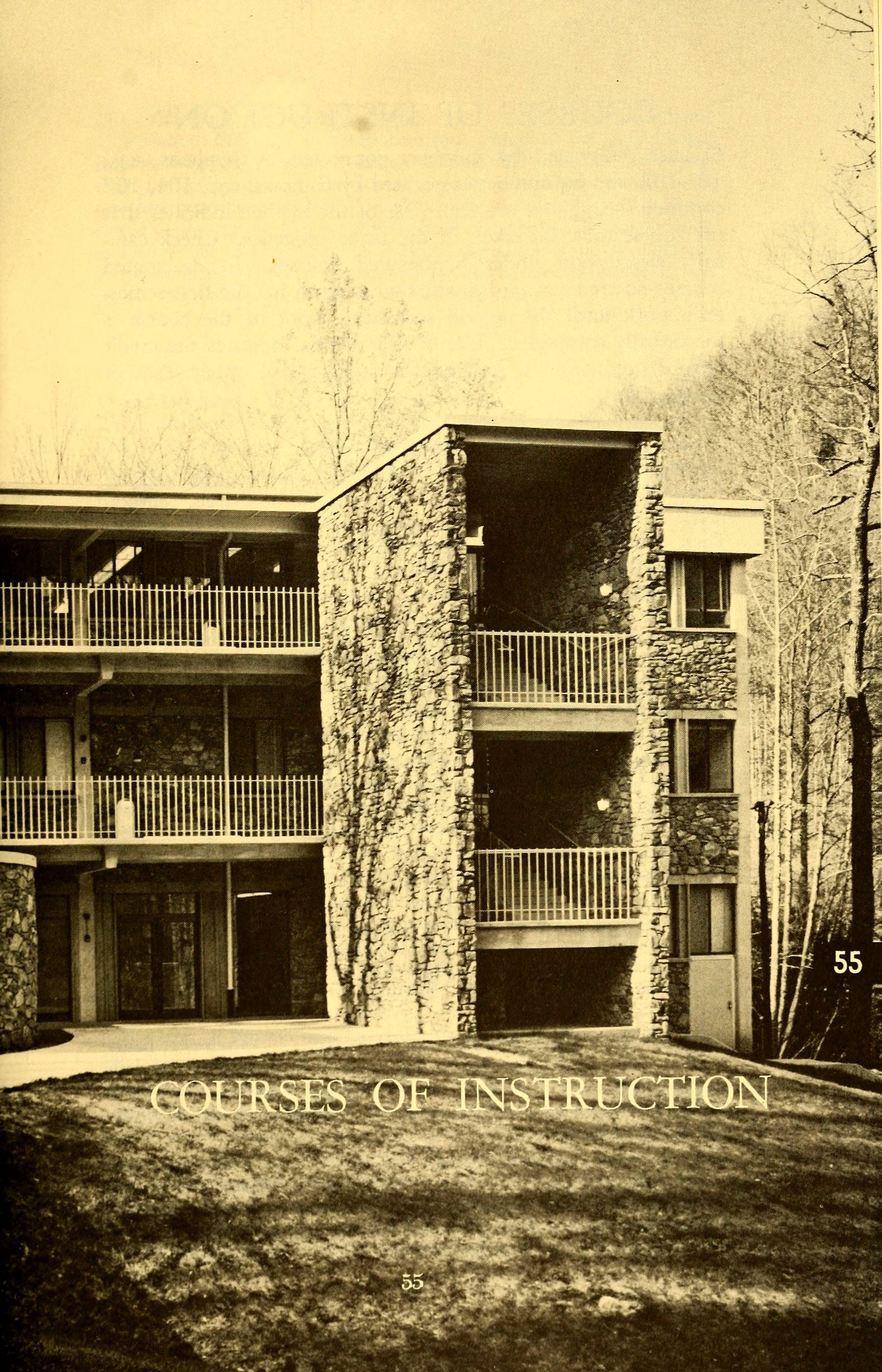 MontreatAnderson College Course Catalog [19711972]